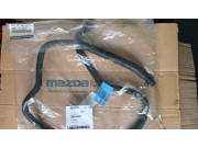 Патрубок радіатора на розширювальний бачок Mazda 3BK 1,6l Z60115383F Z60115383E